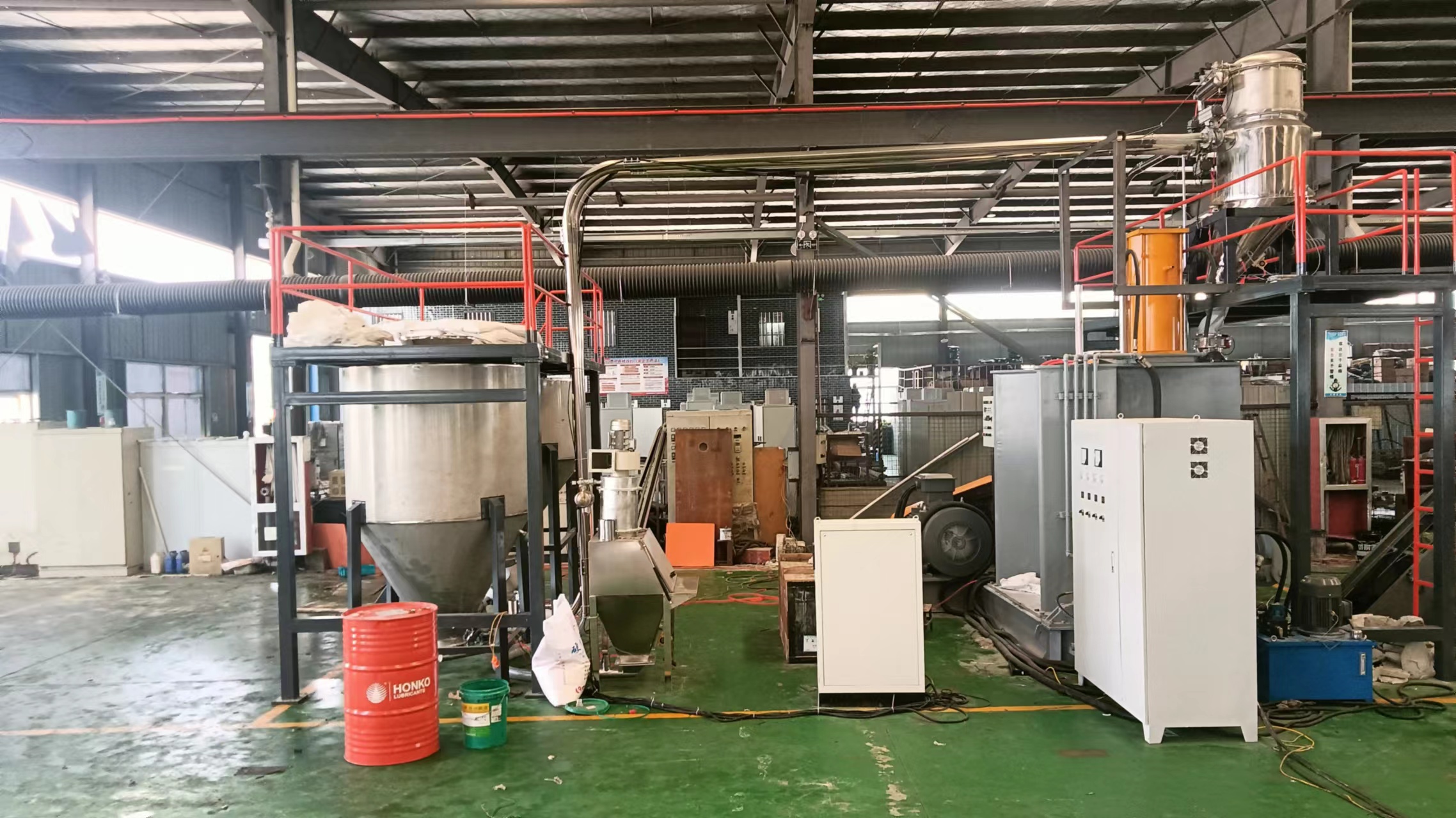 上辅机配料系统77777.jpg